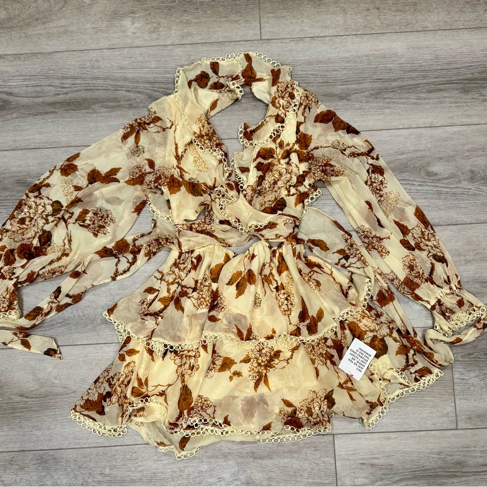 NWT ASOS DESIGN Ruffle Dress - Picture 2 of 5